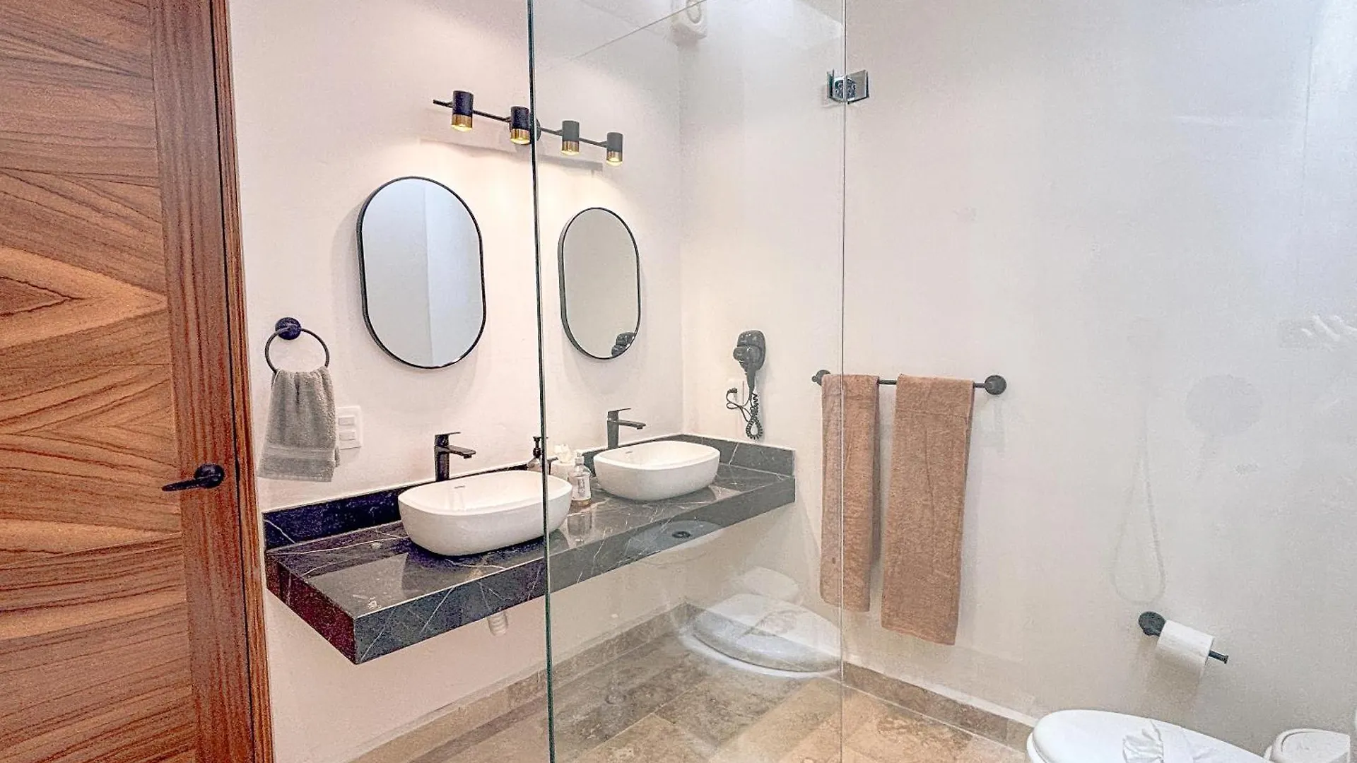 Sak Tuunich Tulum Luxury Residences